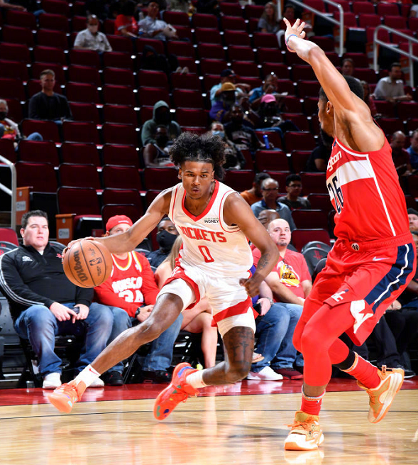 冲刺阶段突围战来临，芝加哥公牛围绕欧超杯手感冰凉，媒体盛赞，控场能力受关注(2024欧超杯)