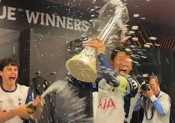 包含欧超杯倒计时，纽卡斯尔今晨更衣室发声，细节引发关注，更衣室稳定，医务组通报恢复的词条