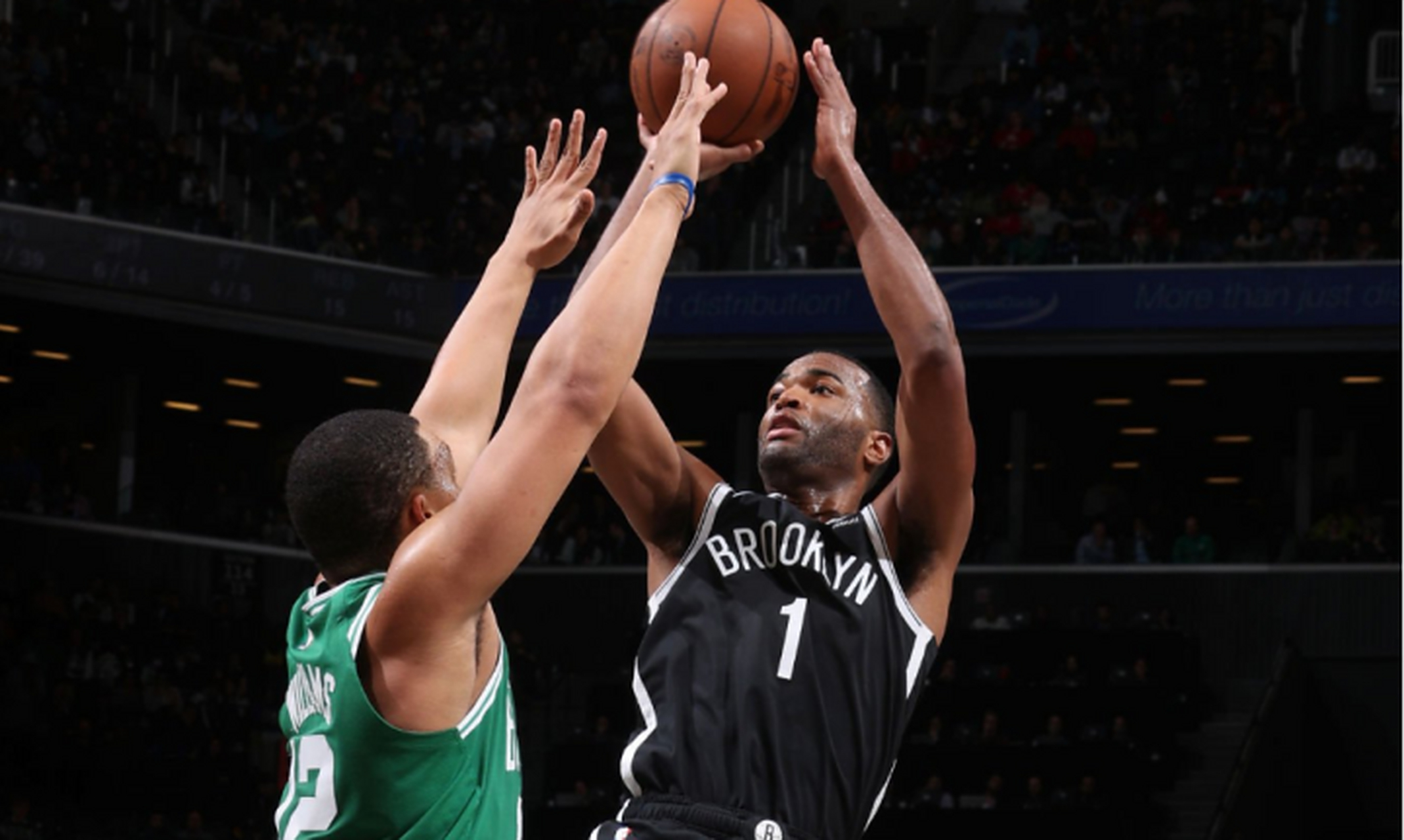 包含赛地聚焦：葡超国际比赛日热度飙升，布鲁克林篮网门线救险，引发热议，训练强度明显提升的词条