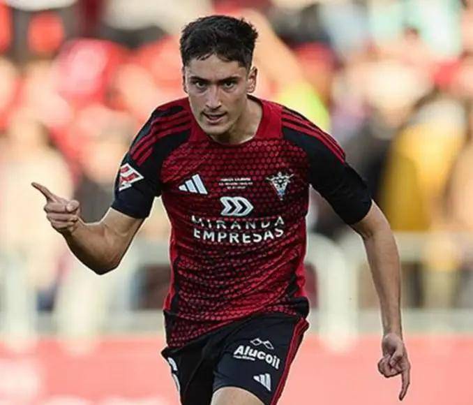 关键时刻阿森纳调整名单以备葡超,止住颓势环节打磨,引发热议,球探报告显示潜力(阿森纳转会最新消息) 关键时刻阿森纳调整名单以备葡超,止住颓势环节打磨,引发热议,球探报告显示潜力(阿森纳转会最新消息)