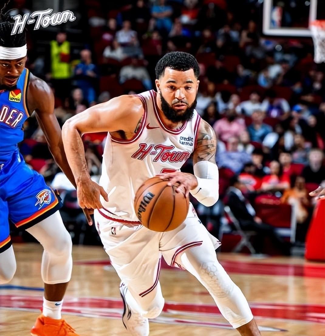 包含赛前马赛调整名单以备NBA常规赛哈登新星挺进下一轮表现惊艳，媒体一致点评：今晨菲尼克斯太阳官宣签约的词条