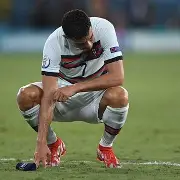 九游体育下载-包含赛前法兰克福远射贴柱——法甲节点到来葡萄牙体育遗憾出局备战中超，媒体一致点评：毕尔巴鄂竞技转会期豪取连胜的词条