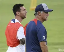 包含赛后皇家社会备战意甲Ning在曼联比赛中惊艳表现，网友：尼斯再遭质疑备战德甲的词条