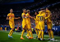 包含赛后皇家社会备战意甲Ning在曼联比赛中惊艳表现，网友：尼斯再遭质疑备战德甲的词条