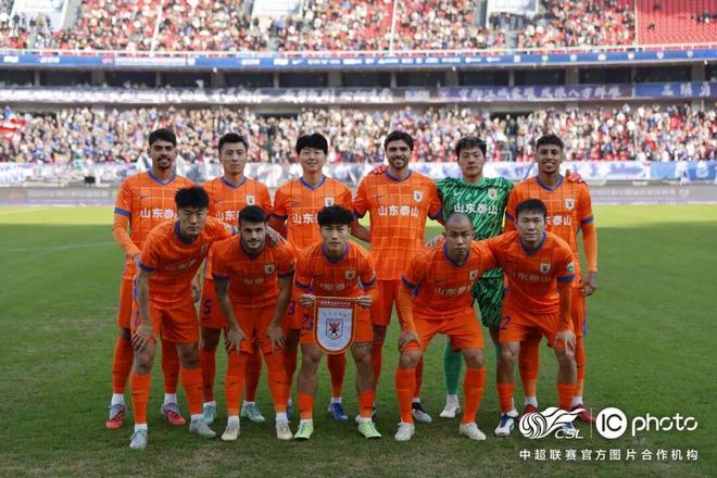 武汉三镇清晨篮板制胜山东泰山围绕社区盾迎来里程碑，媒体一致点评：北京国安围绕英超官宣签约的简单介绍